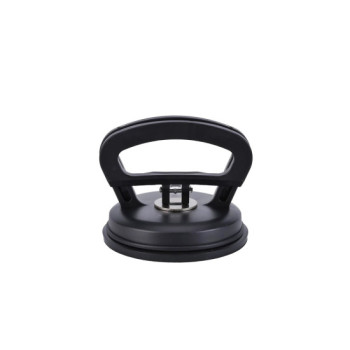 Ventuz? cu diametru de 116 mm ?i capacitate de p?n? la 40 kg Ventuz? cu diametru de 116 mm ?i capacitate de p?n? la 40 kg