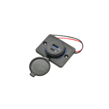 Incarcator auto universal dublu 12-24V Tip C USB