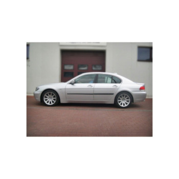 Set 4 bandouri usa compatibil BMW Seria 7 sedan 2002-2008