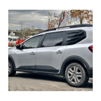 Set 4 bandouri usa compatibil Dacia Jogger 2021-> Set 4 bandouri usa compatibil Dacia Jogger 2021->