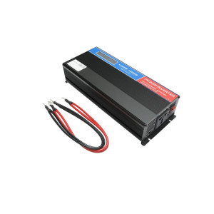 Invertor tensiune 12V 220V 2000W Breckner Germany cu USB si ecran LCD