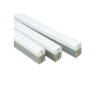 Lampa LED T5 440 mm 7W 220V 700lm cu mufa si conector legatura Lampa LED T5 440 mm 7W 220V 700lm cu mufa si conector legatura