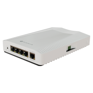 Router 4 porturi 10G, 1 port 1G, sina DIN - MikroTik